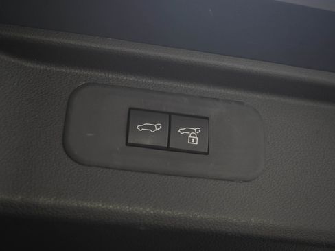 Used 2025 Toyota Grand Highlander AWD Hybrid image 11