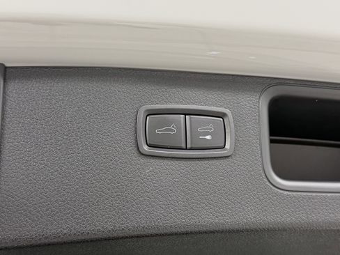 Certified 2023 Porsche Macan GTS AWD/4WD image 67