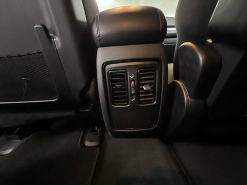 Used 2022 Dodge Durango SXT AWD/4WD image 20