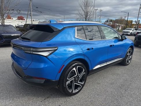 New 2026 Chevrolet Equinox EV LT w/ Convenience Package II image 6