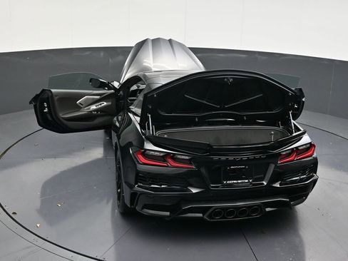 Used 2026 Chevrolet Corvette Z06 image 32