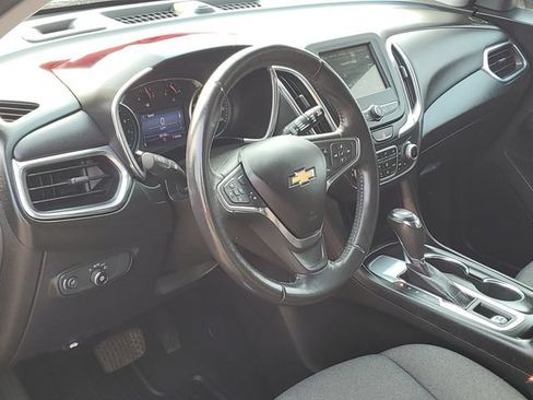 Used 2019 Chevrolet Equinox LT w/ Driver Convenience Package FWD image 9