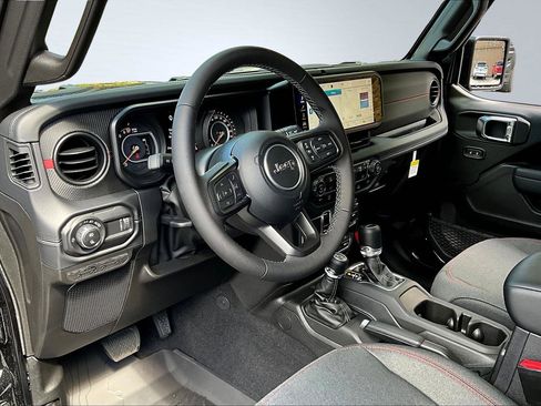 New 2025 Jeep Gladiator Rubicon image 6