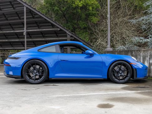 Certified 2026 Porsche 911 GT3 RWD image 12