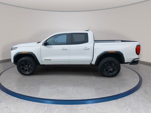 Used 2024 GMC Canyon Elevation w/ Convenience Package image 8