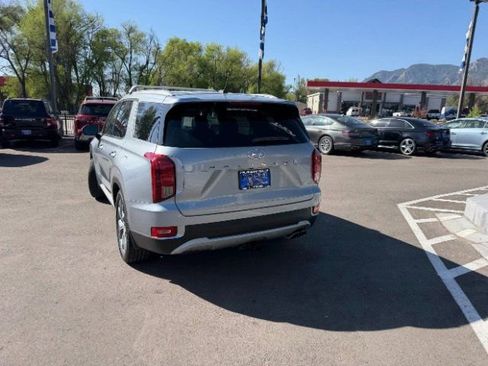 Used 2020 Hyundai Palisade SEL w/ Convenience Package FWD image 9