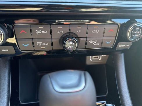 New 2026 Jeep Compass Limited image 29