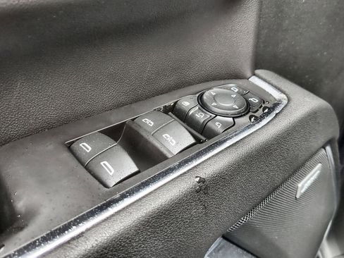 New 2025 GMC Sierra 2500 SLT w/ SLT Premium Package image 24