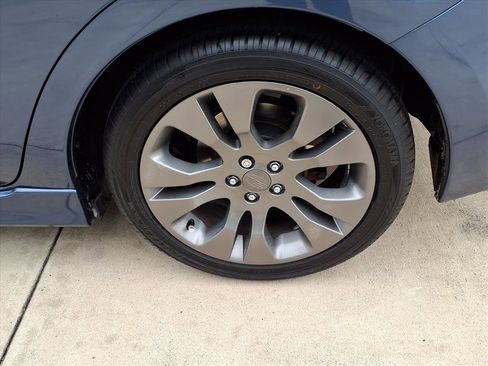 Used 2013 Subaru Impreza 2.0i Sport Premium image 26