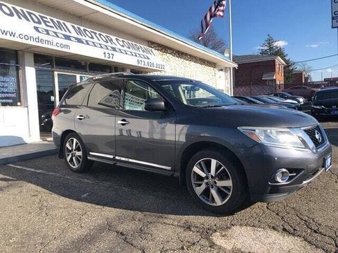 Used 2013 Nissan Pathfinder Platinum w/ Platinum Premium Pkg AWD/4WD image 1