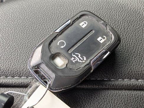 Certified 2020 Chevrolet Silverado 1500 LTZ w/ LTZ Plus Package image 28