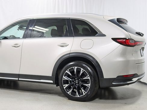 Used 2024 MAZDA CX-90 Plug-In Hybrid w/ Premium Pkg AWD/4WD image 10