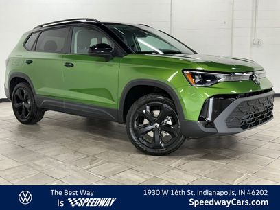 New 2025 Volkswagen Taos SE