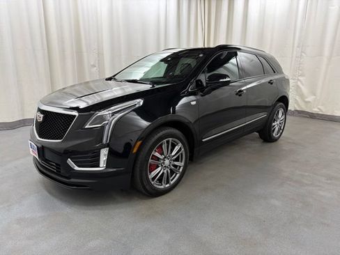 Used 2024 Cadillac XT5 Sportv w/ LPO, Floor Liner Package AWD/4WD image 2