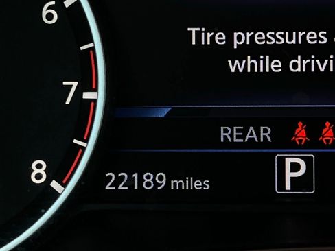 Used 2023 Nissan Murano Platinum w/ Cargo Package image 14