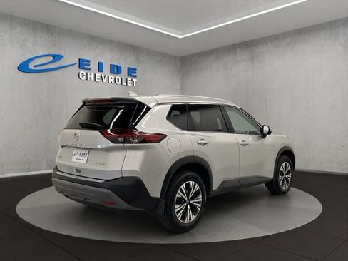 Used 2021 Nissan Rogue SV w/ Premium Package AWD/4WD image 15
