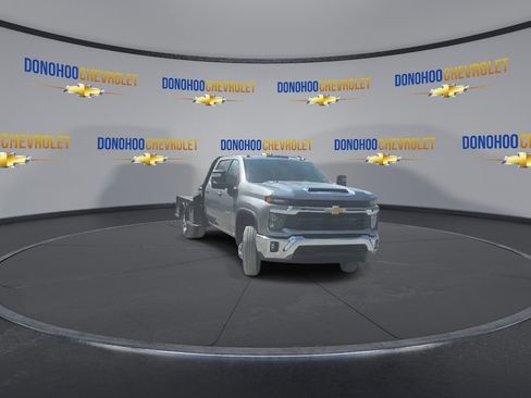 New 2026 Chevrolet Silverado 3500 LT w/ Convenience Package image 6