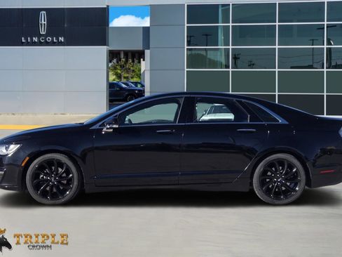 Used 2020 Lincoln MKZ Reserve w/ Monochromatic Package image 3