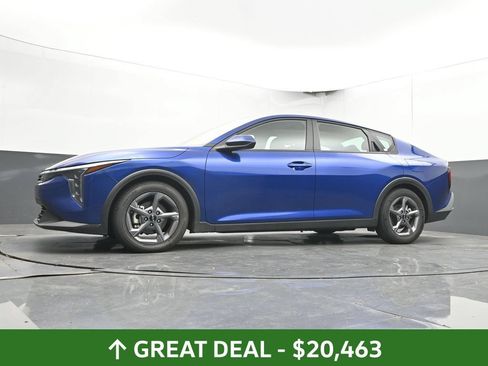 Used 2025 Kia K4 FWD image 46