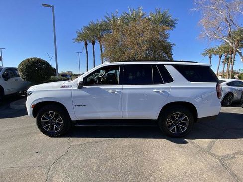 Used 2022 Chevrolet Tahoe Z71 w/ Luxury Package image 4