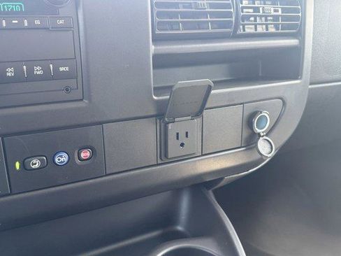 New 2025 GMC Savana 3500 w/ Driver Convenience Package image 4