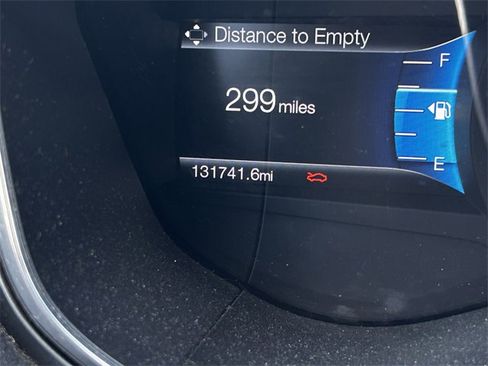 Used 2016 Ford Fusion Titanium image 11