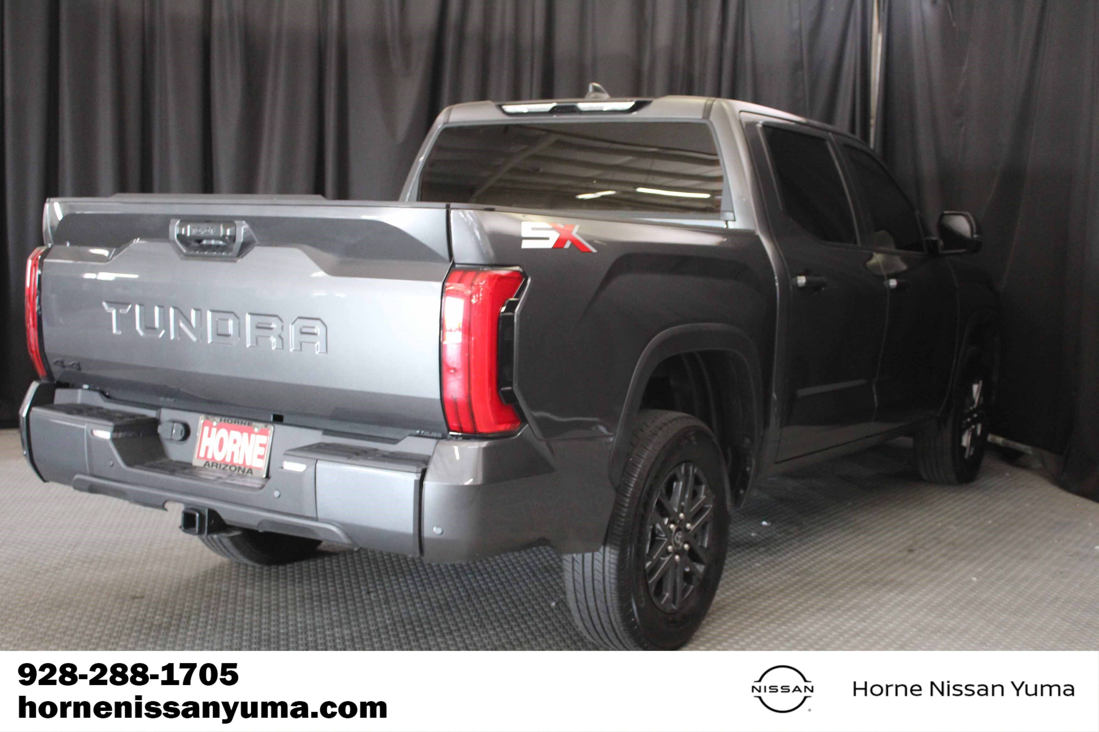 Used 2025 Toyota Tundra SR5 w/ SR5 Convenience Package AWD/4WD image 14