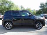 Used 2017 Jeep Renegade Latitude w/ Popular Equipment Group image 5