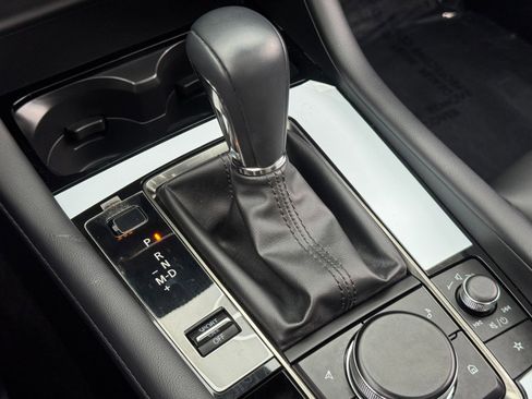 Used 2025 MAZDA MAZDA3 s image 28