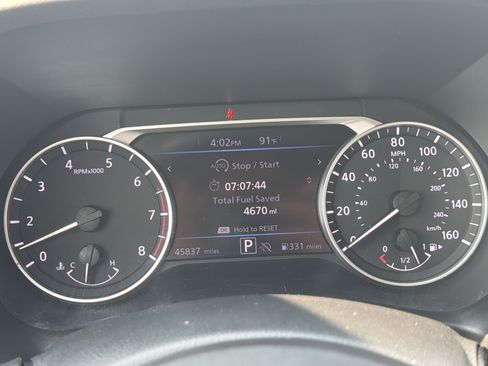 Used 2025 Nissan Sentra SV FWD image 6
