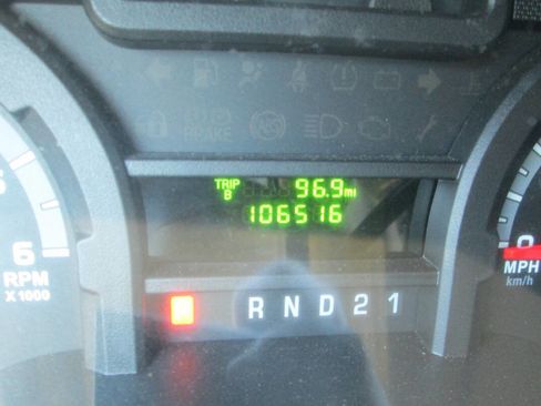 Used 2014 Ford E-150 and Econoline 150 image 16