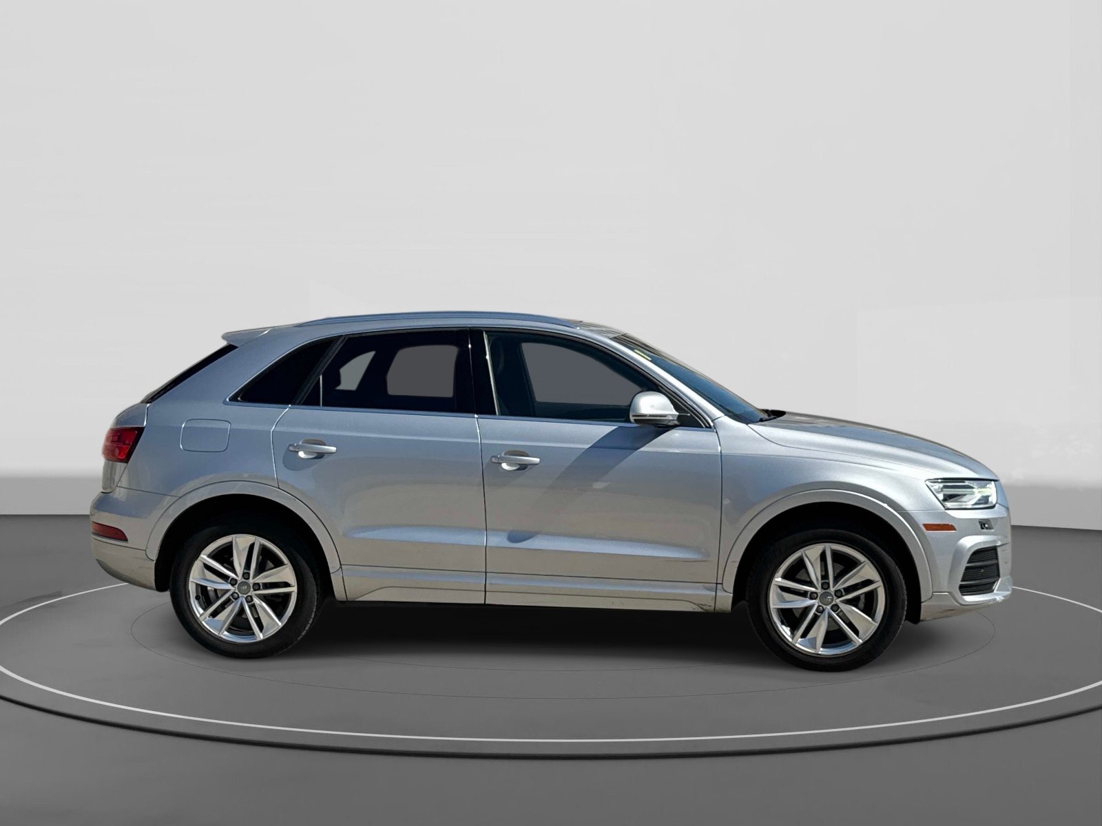 Used 2016 Audi Q3 2.0T Premium Plus AWD/4WD image 3