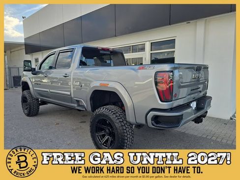New 2026 GMC Sierra 2500 AT4 w/ Technology Package AWD/4WD image 5