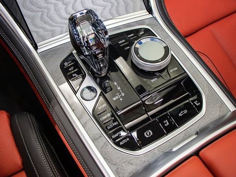 Used 2025 BMW 840i xDrive Convertible w/ Comfort Seating Package image 20