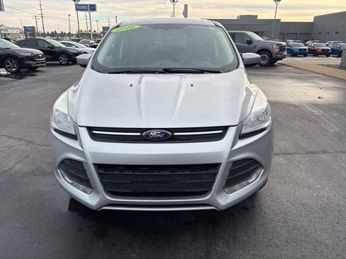 Used 2016 Ford Escape SE image 17