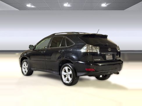 Used 2005 Lexus RX 330 AWD w/ Premium Plus Pkg image 3