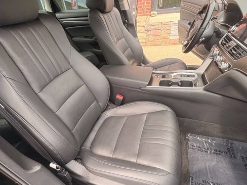 Used 2022 Honda Accord EX-L image 22