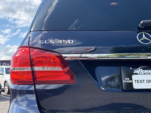 Used 2019 Mercedes-Benz GLS 450 4MATIC image 9