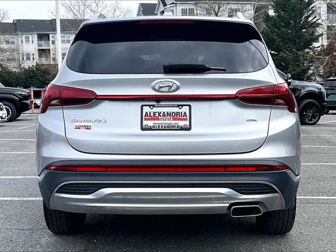 Used 2022 Hyundai Santa Fe SEL w/ Convenience Package image 4