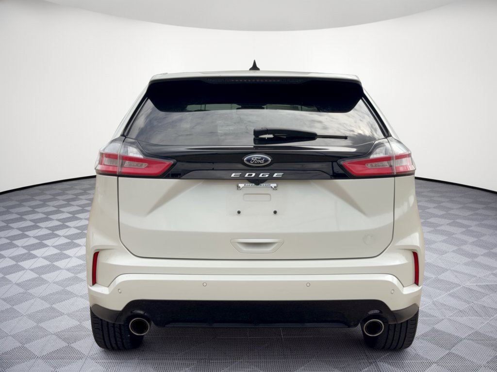 Used 2021 Ford Edge ST-Line FWD image 11