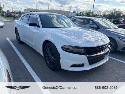 Used 2019 Dodge Charger SXT w/ Blacktop Package