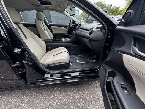Used 2017 Honda Civic EX image 14