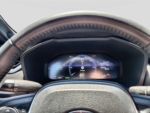Used 2023 Toyota RAV4 XSE AWD/4WD image 20