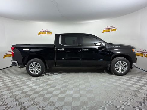 Used 2024 Chevrolet Silverado 1500 LTZ RWD image 7