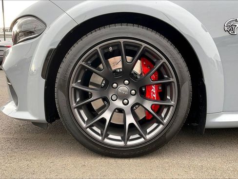 Used 2022 Dodge Charger SRT Hellcat w/ Harman/Kardon Audio Group image 34