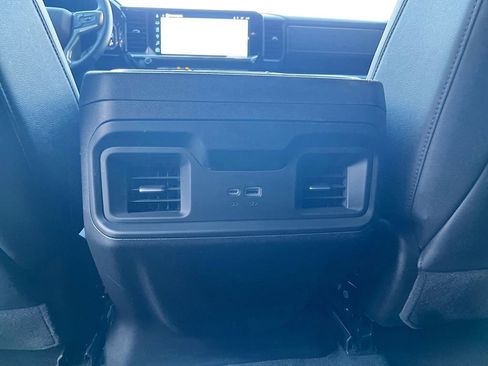 Used 2025 Chevrolet Silverado 1500 LT Trail Boss w/ Convenience Package II AWD/4WD image 26
