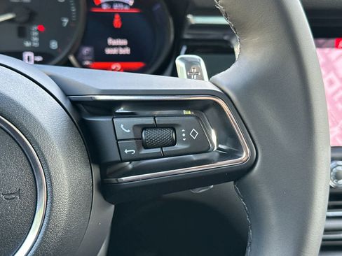 New 2026 Porsche Macan image 28