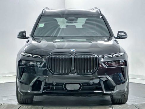 Used 2026 BMW X7 xDrive40i w/ Executive Package image 10