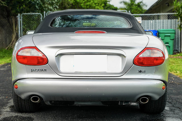 Used 2000 Jaguar XK8 Convertible RWD image 16