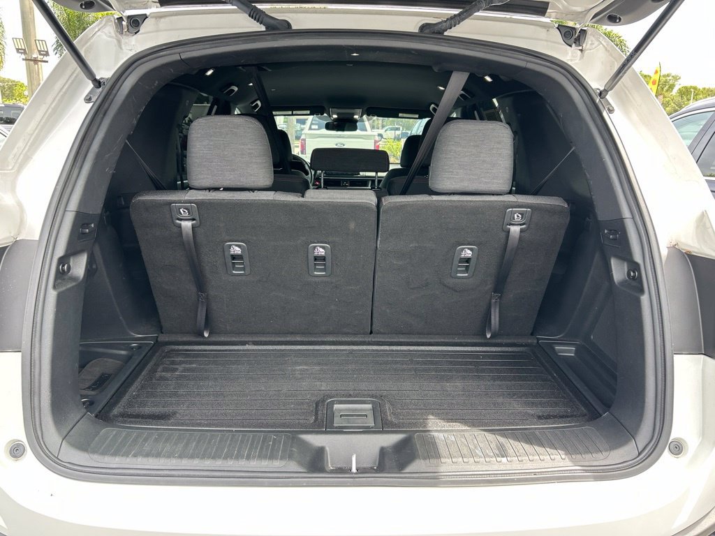 Used 2025 Honda Pilot Sport image 49